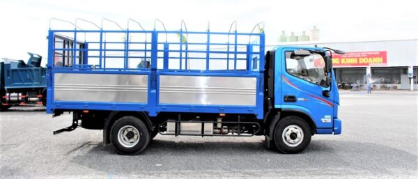 foton-m4-490-thung-mui-bat-2 FOTON AUMAN M4 490 THÙNG MUI BẠT | TẢI 1.95 TẤN