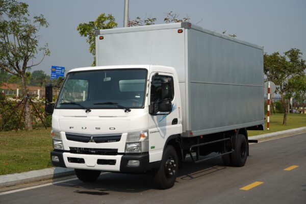 FUSO CANTER TF7.5 THÙNG KÍN | TẢI 3.49 TẤN