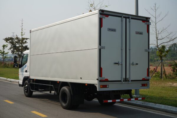 FUSO CANTER TF7.5 THÙNG KÍN | TẢI 3.49 TẤN