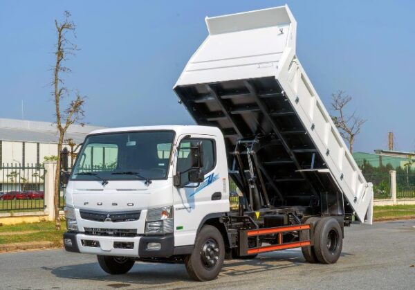 FUSO CANTER TF 8.5 THÙNG BEN | TẢI 4,6 TẤN