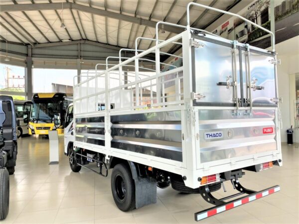 FUSO CANTER TF 4.99 THÙNG MUI BẠT | TẢI 1.9 TẤN