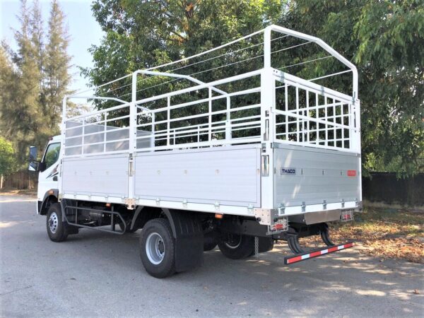 FUSO FA 140 THÙNG MUI BẠT | TẢI 6.7 TẤN