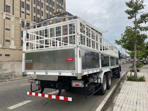 fuso-fj-285-mui-bat-1 FUSO FJ 285 THÙNG MUI BẠT | 3 CHÂN | TẢI 14,2 TẤN