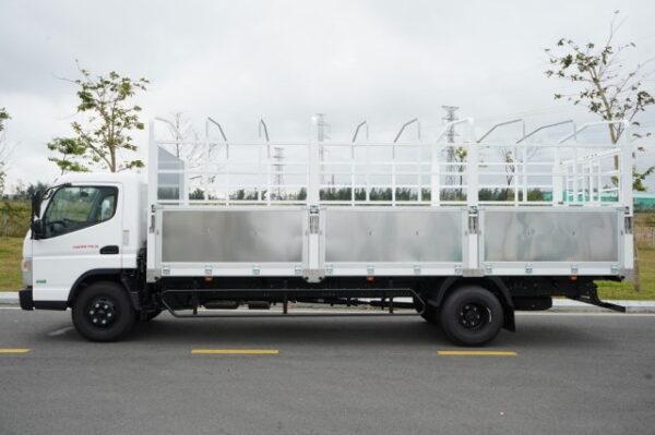 FUSO CANTER TF 8.5L THÙNG DÀI | TẢI 4,4 TẤN