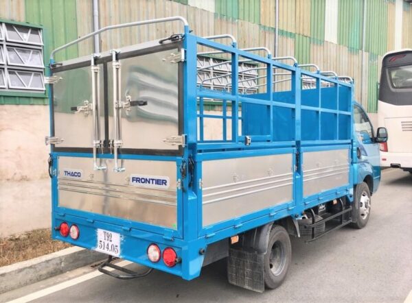 xe-tai-kia-k250-thung-mui-bat-3 XE TẢI KIA K250 THÙNG MUI BẠT | TẢI 2,49 TẤN