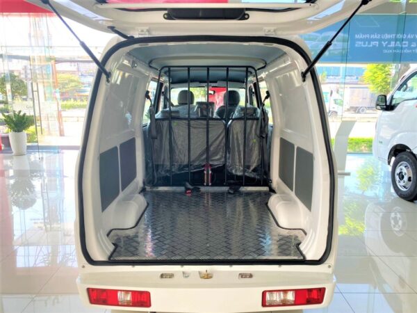 xe-tai-towner-van-5-cho-3 XE TẢI TOWNER VAN 5 CHỖ | TẢI 750 KG